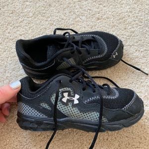 Boys Under Armour Shoes